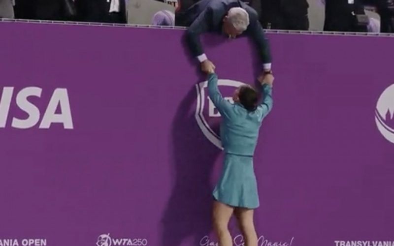 Simona Halep omagiată la retragere
