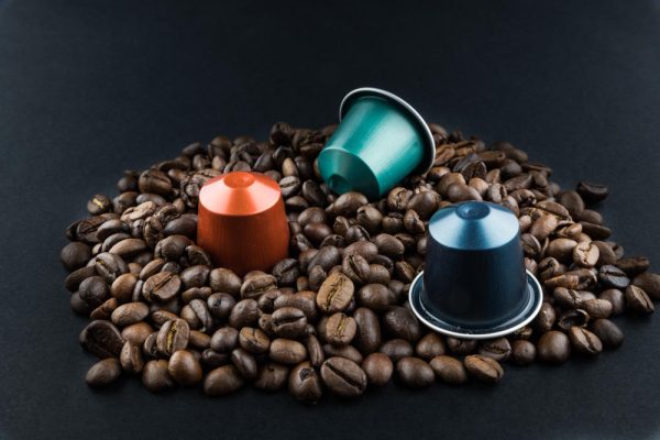 Cum funcționează un espressor cu capsule și ce avantaje oferă