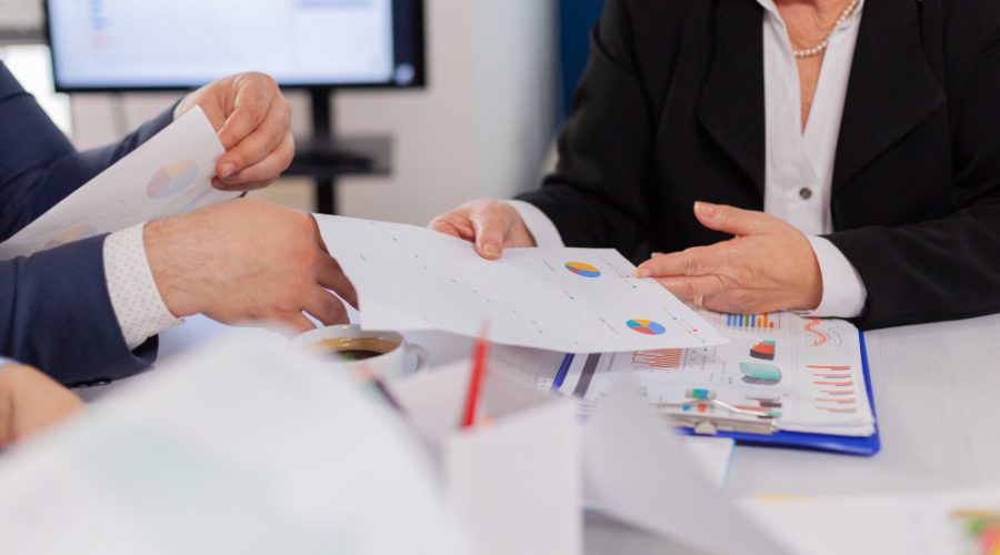 consultanța în achiziții publice